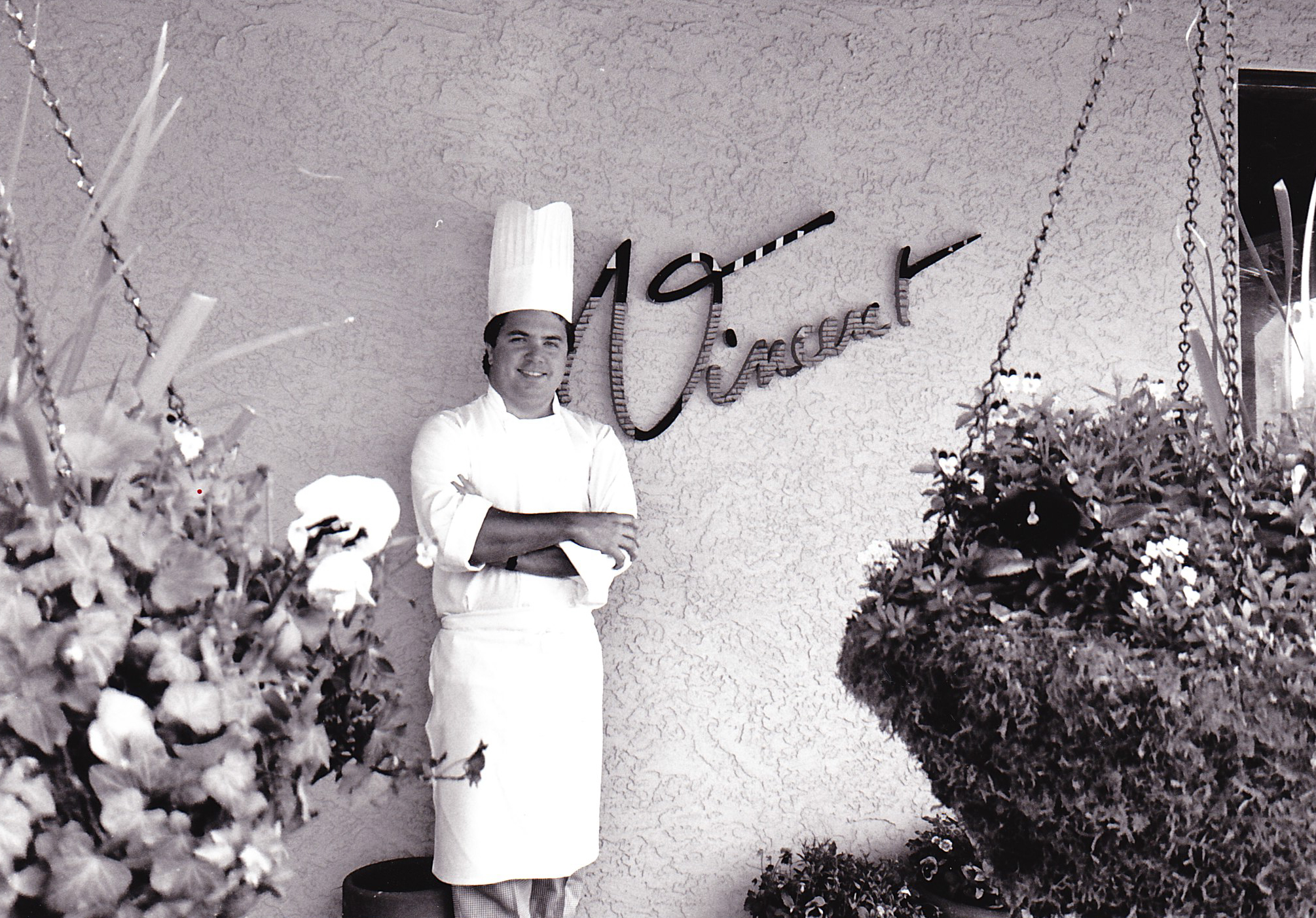Vincent in front of his restaurant